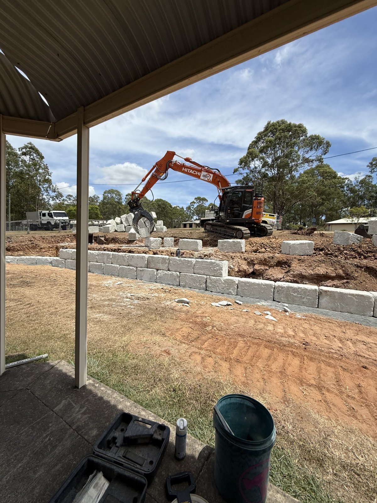 Completed bitumen sealed pad with rock drainage